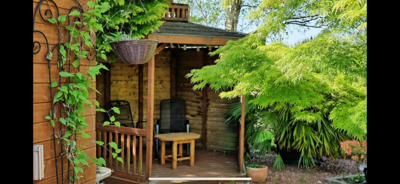 Woodside Lodge Thurstaston Exterior foto